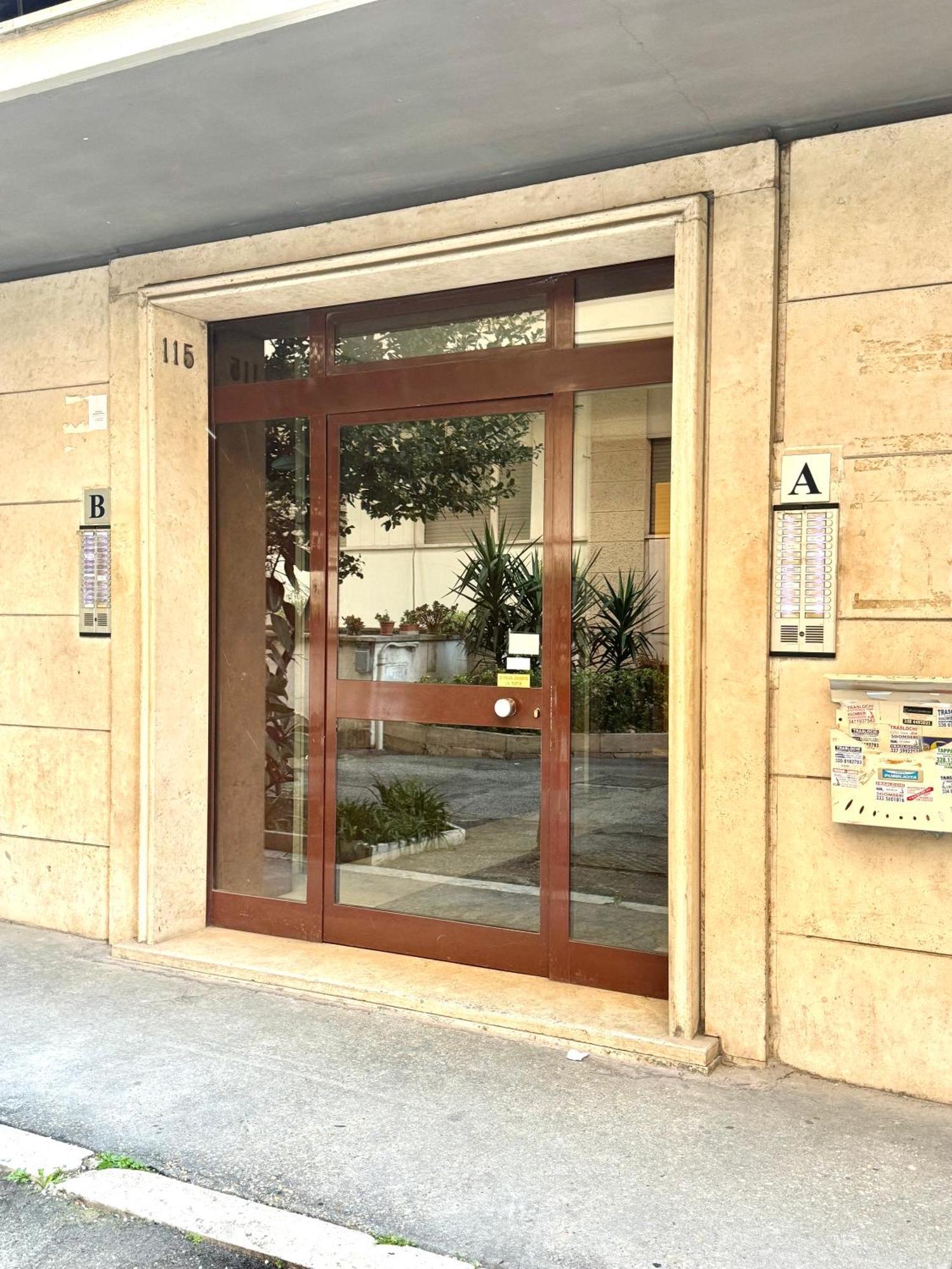 Saint Peter - Luxury With 24h Guarded Parking Apartment Rome