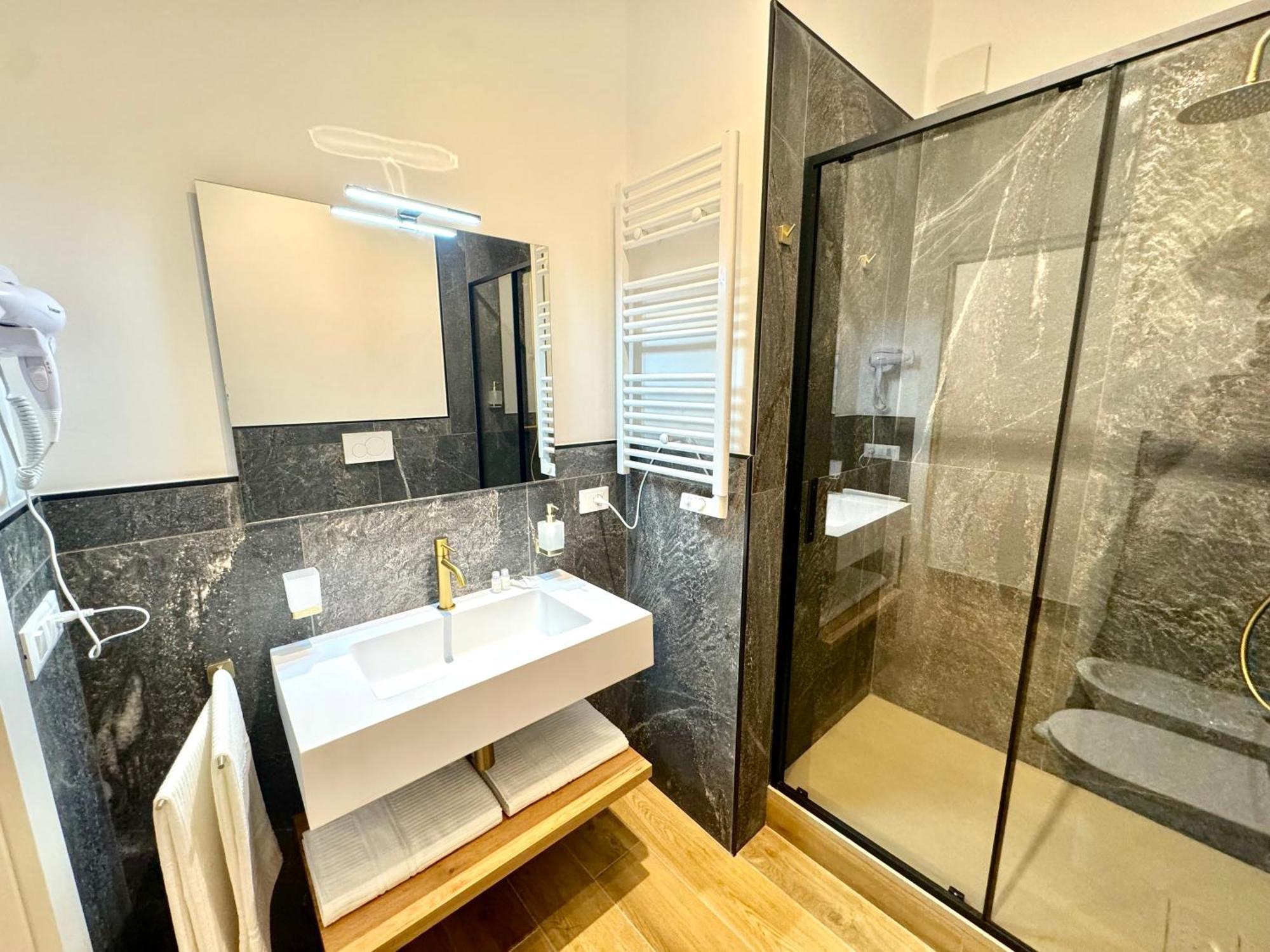 Saint Peter - Luxury With 24h Guarded Parking Apartment *