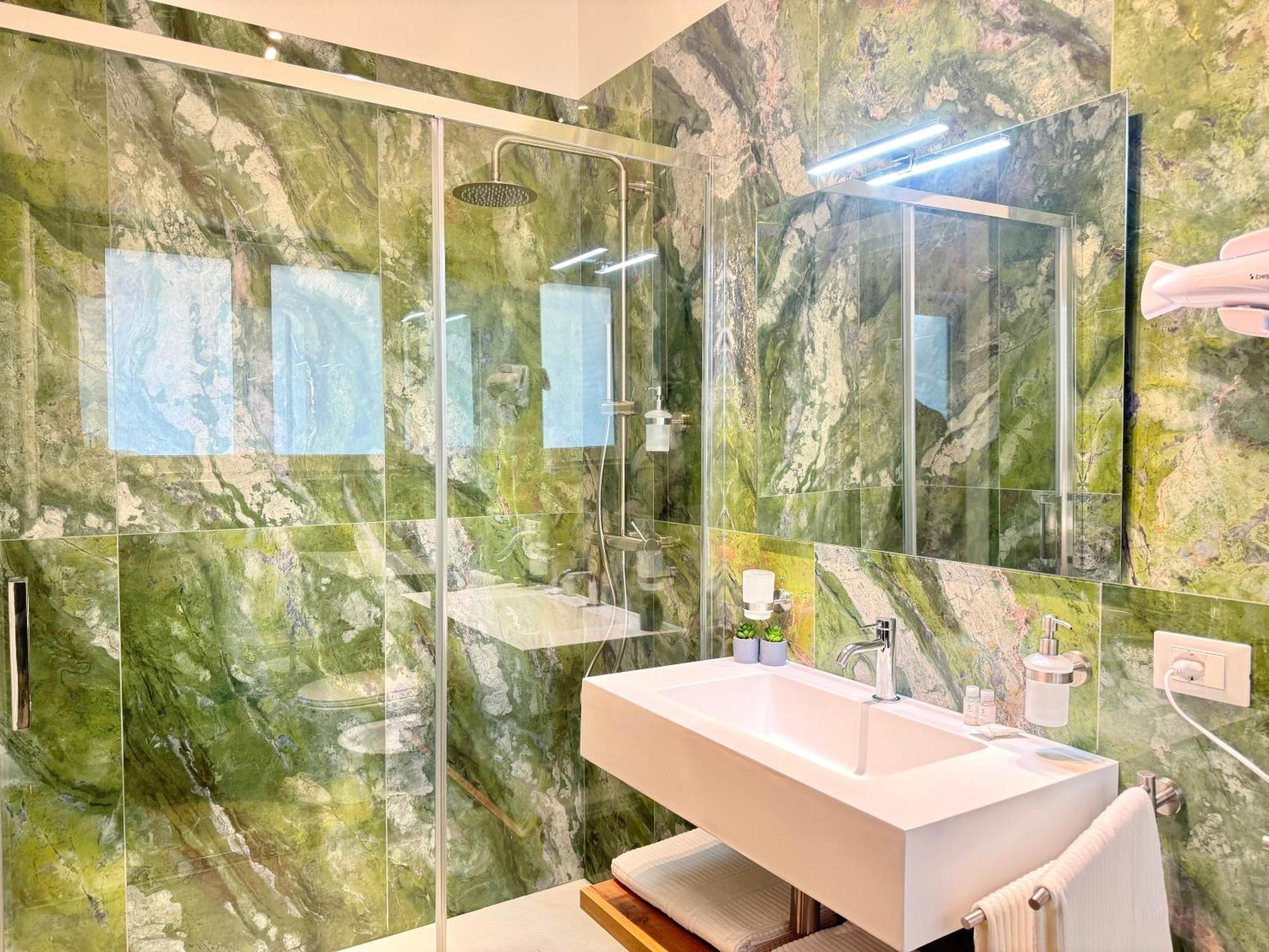 Apartment Saint Peter - Luxury With 24h Guarded Parking Rome