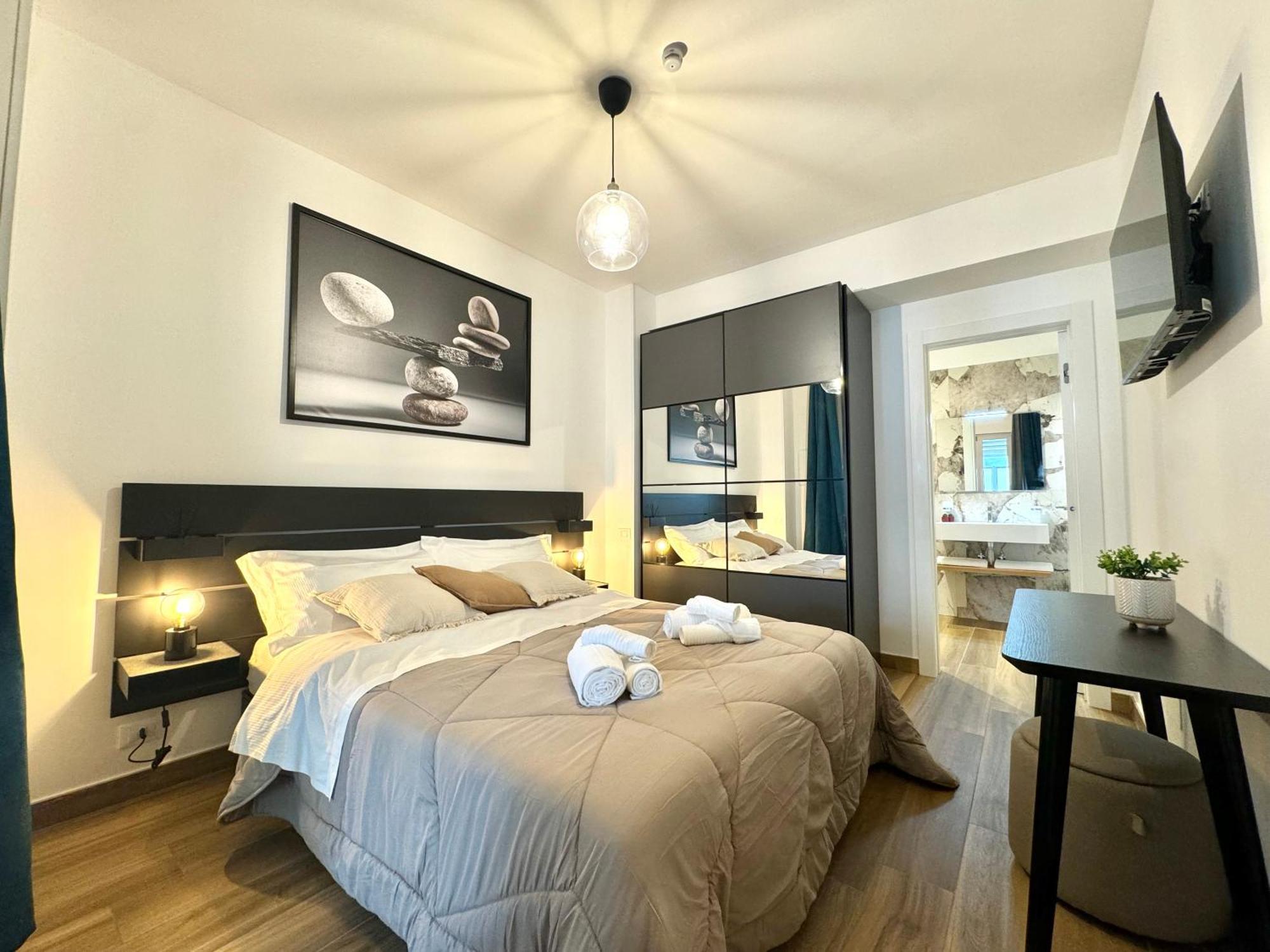 Saint Peter - Luxury With 24h Guarded Parking *